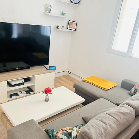 Charmant Appartement Americain Saint-Denis  Exteriér fotografie